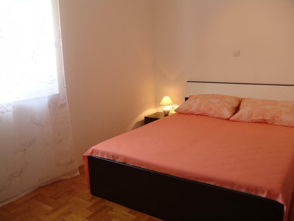 Apartment Ines Medulin Exterior photo